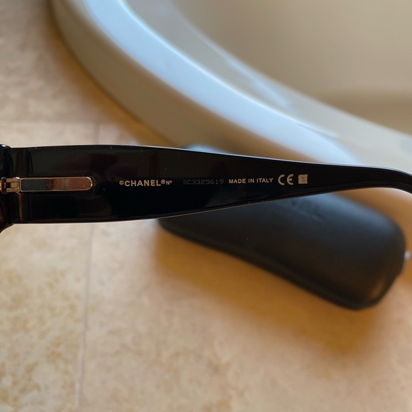 Chanel eyeglasses with crystals 3116 B - Picture 4 of 8